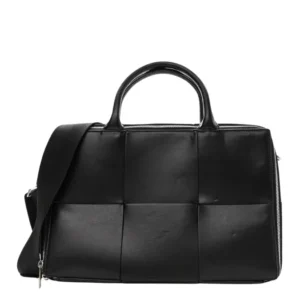 A stylish Black Bottega Veneta Arco Tote bag crafted from a single piece of leather. Perfect for adding a touch of elegance.