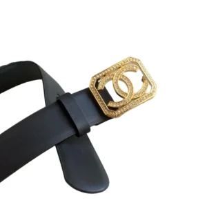 Classic Chanel Square pearl belt adorned with a glamorous gold logo, adding luxury to your look.