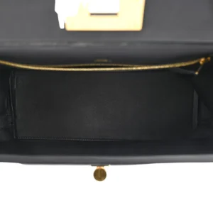 A stylish Hermes Togo Swift Leather Handbag with two handles and a classy gold clasp, perfect for any occasion.