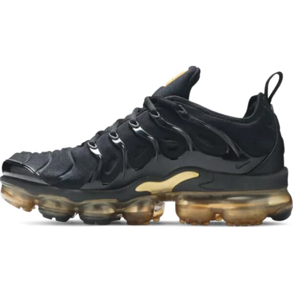 Air VaporMax Plus ‘Black Gold’