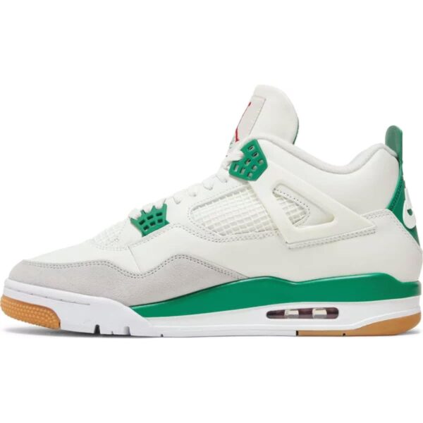 Air Jordan 4 Retro SP ‘Pine Green’