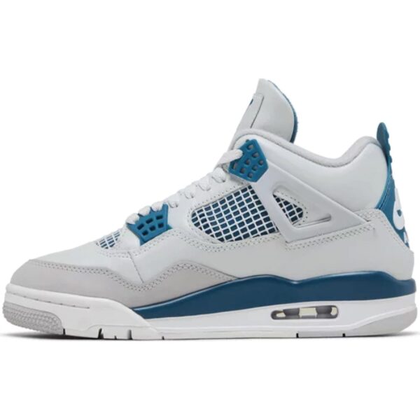 Air Jordan 4 Retro ‘Military Blue’ 2024