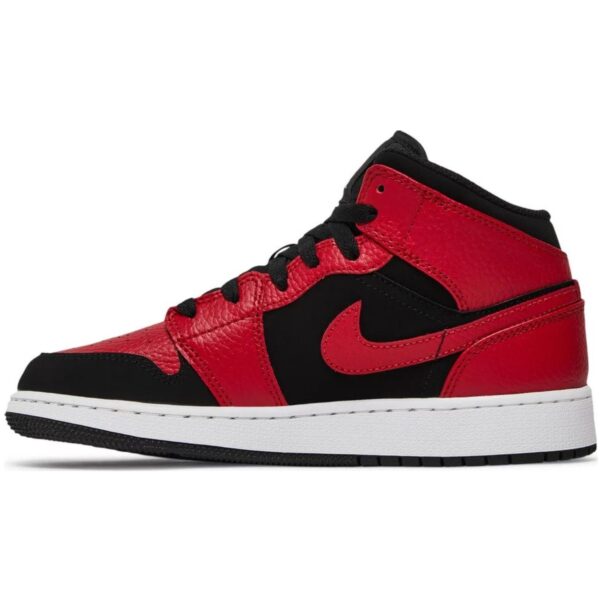 Air Jordan 1 Mid GS ‘Black Gym Red’